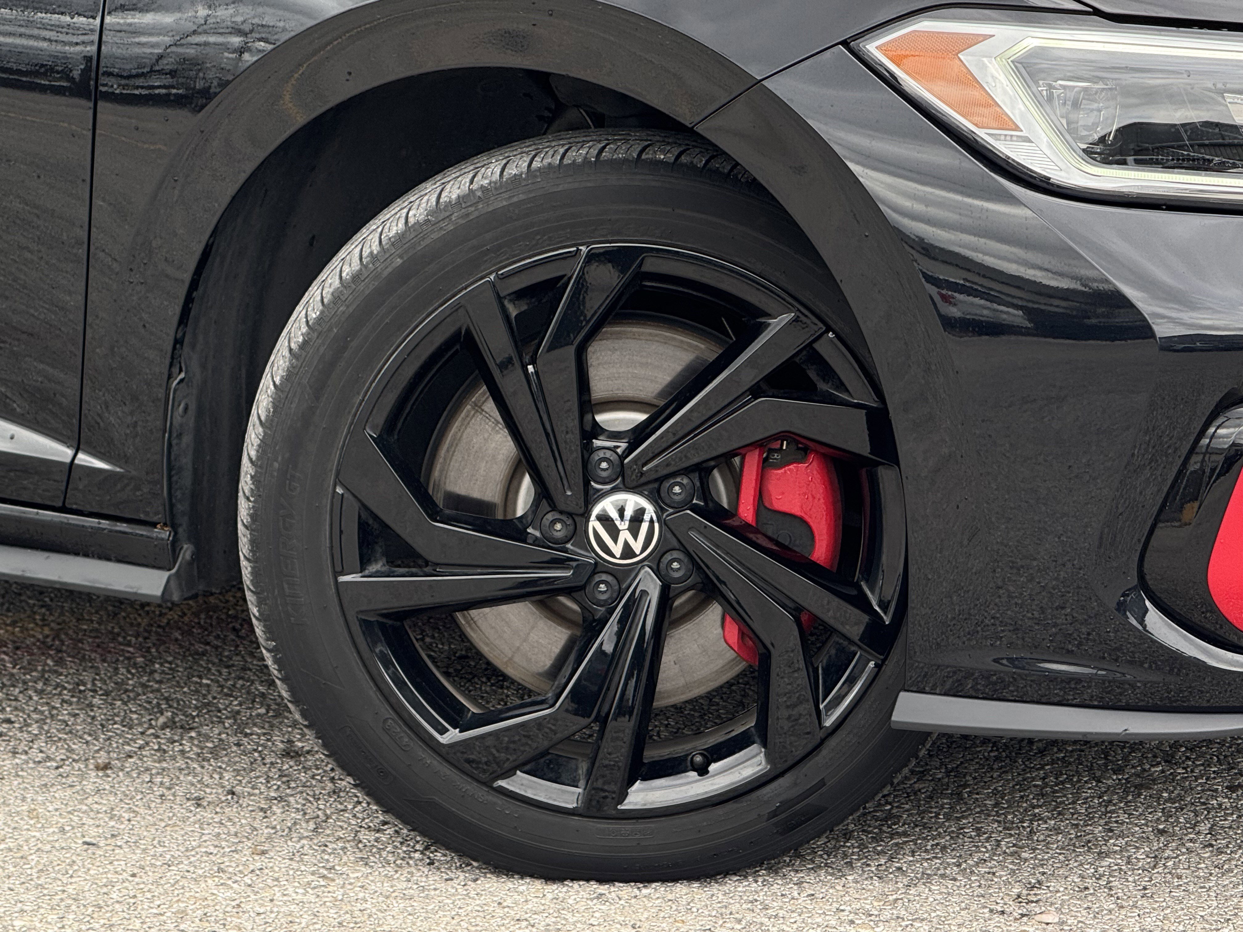 Used 2024 Volkswagen Jetta GLI Autobahn w/ GLI Black Package image 9