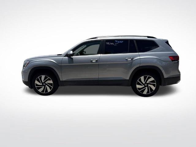 Used 2024 Volkswagen Atlas SE AWD/4WD image 8