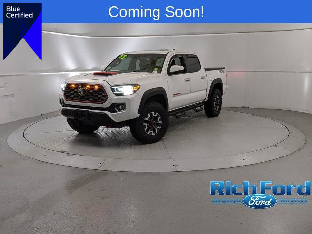 Used 2023 Toyota Tacoma TRD Off-Road w/ TRD Premium Off Road Package image 1
