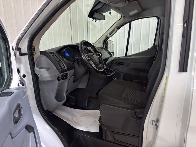 Certified 2017 Ford Transit 150 XLT RWD image 7
