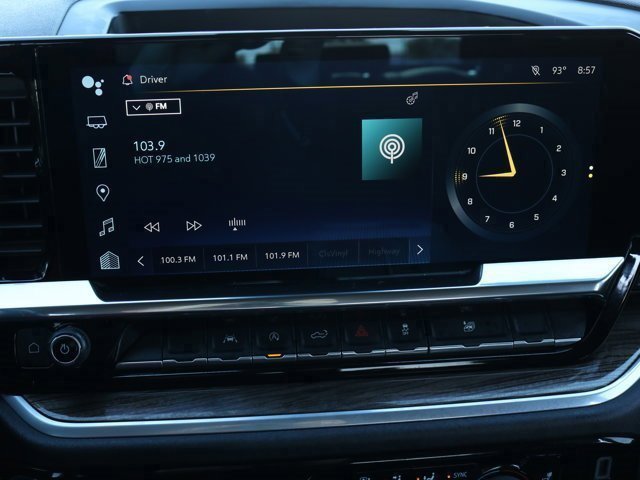 Used 2022 Chevrolet Silverado 1500 RST w/ LPO, Dark Essentials Package image 14