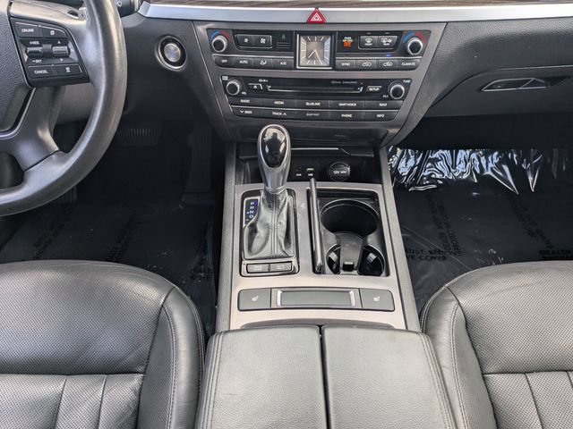 Used 2017 Genesis G80 3.8 RWD image 18