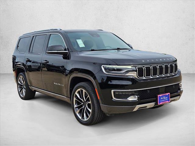 Used 2022 Jeep Wagoneer Series III w/ Premium Group I AWD/4WD image 3
