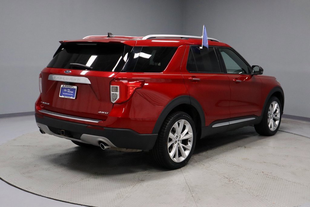 Certified 2022 Ford Explorer Platinum w/ Technology Package image 5