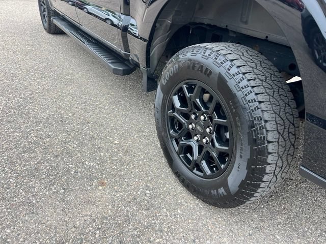 Certified 2025 Ford F150 XLT w/ Equipment Group 302A MID AWD/4WD image 24