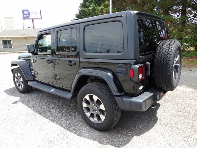 Used 2019 Jeep Wrangler Unlimited Sahara w/ Cold Weather Group AWD/4WD image 3