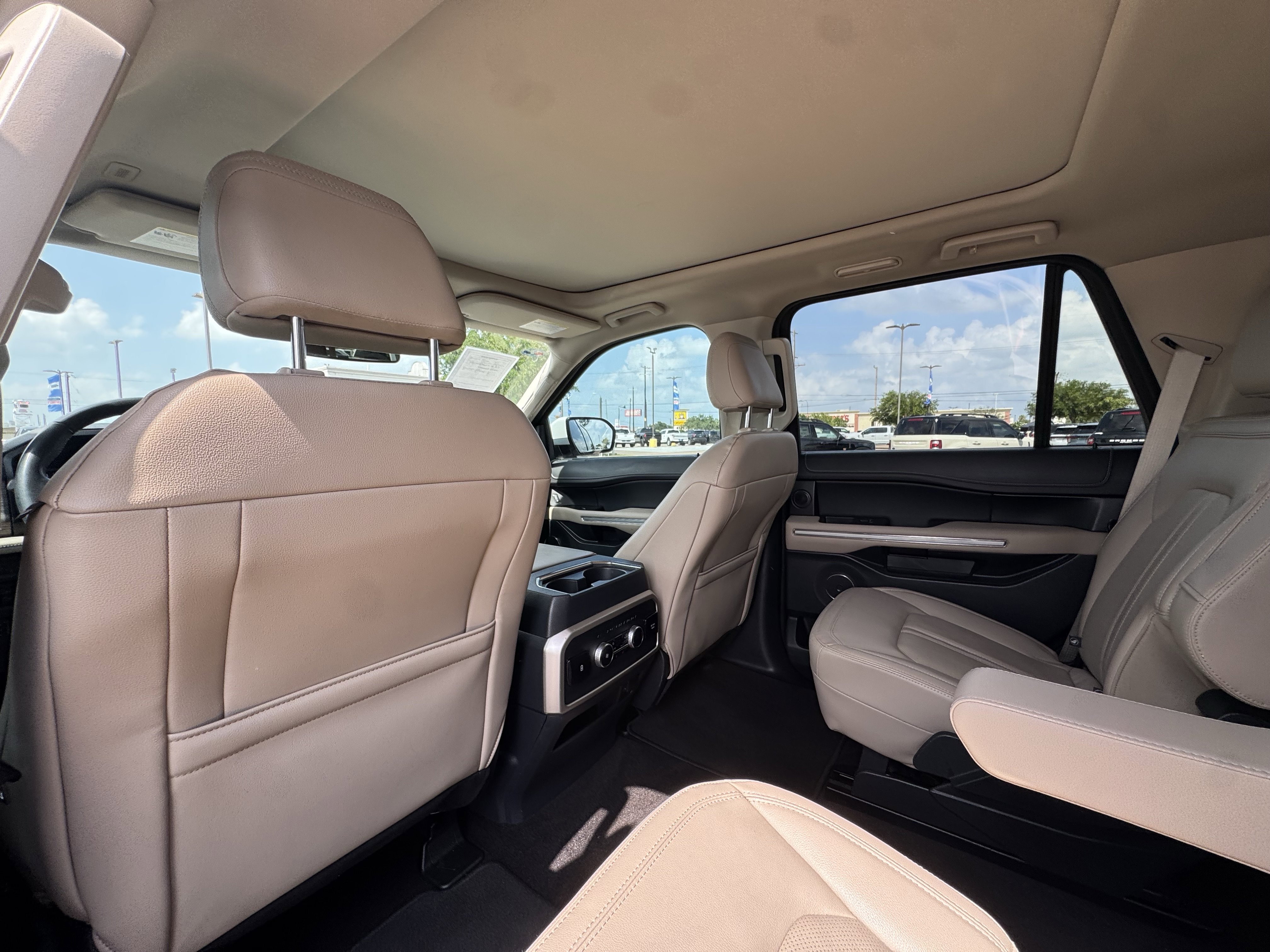 Certified 2023 Ford Expedition Limited RWD image 26