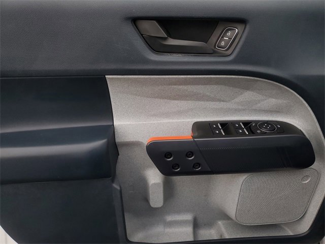 Certified 2022 Ford Maverick XLT image 7