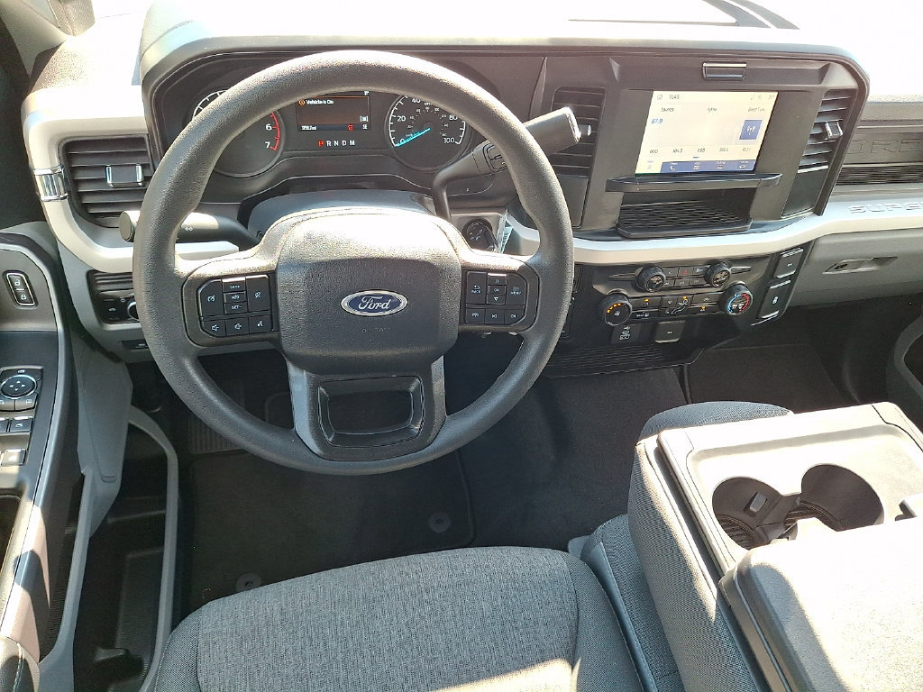 Certified 2025 Ford F250 XL w/ STX Appearance Package AWD/4WD image 2