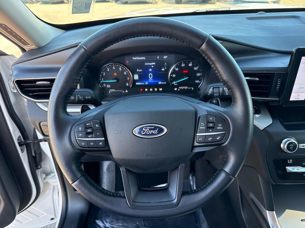 Certified 2020 Ford Explorer XLT w/ Equipment Group 202A image 14