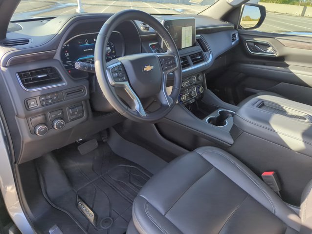 Used 2023 Chevrolet Tahoe LT w/ LT Signature Package image 9