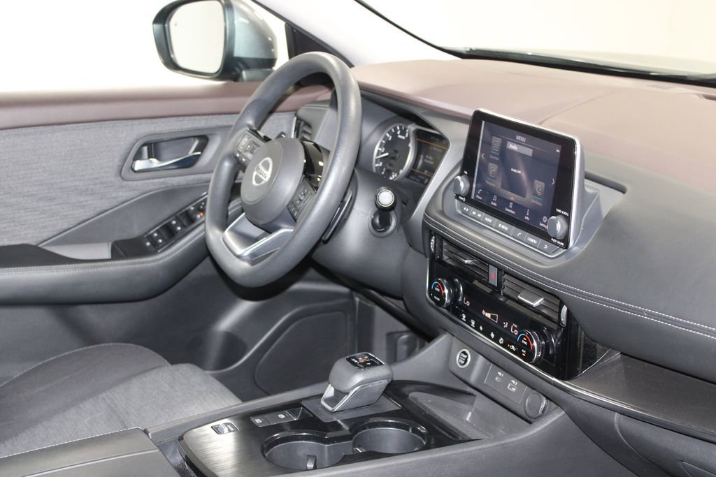 Used 2021 Nissan Rogue SV FWD image 27