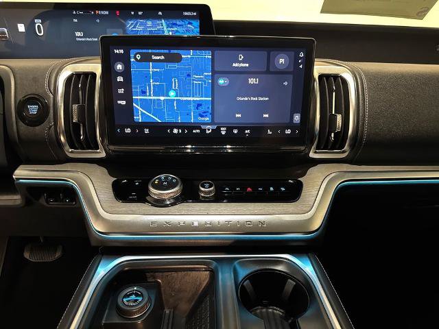 Certified 2025 Ford Expedition Platinum AWD/4WD image 27