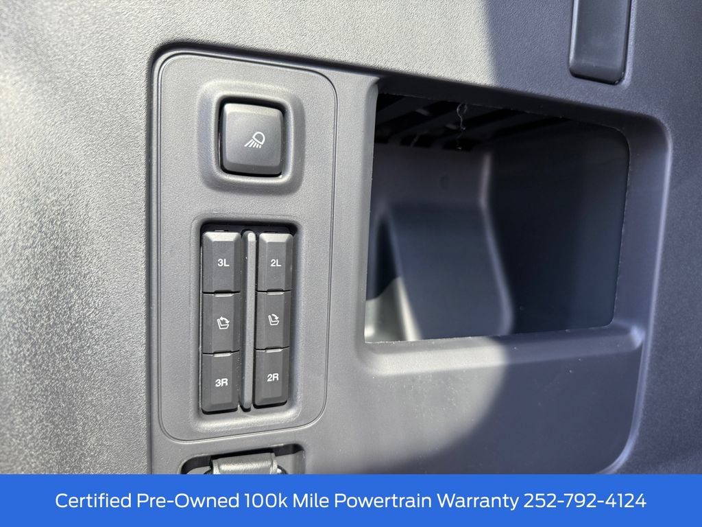 Certified 2025 Ford Expedition Max Platinum w/ Driver's Package AWD/4WD image 28