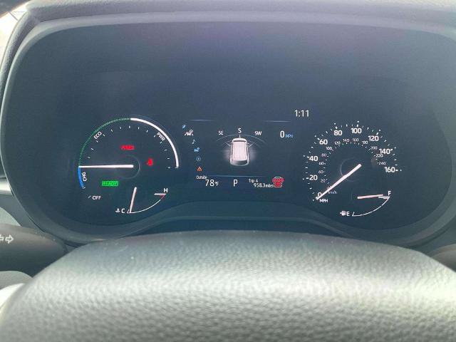 Used 2025 Toyota Sienna XLE FWD image 11