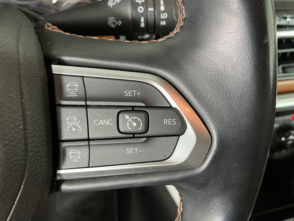 Used 2022 Jeep Compass Limited w/ Sun and Sound Group image 18