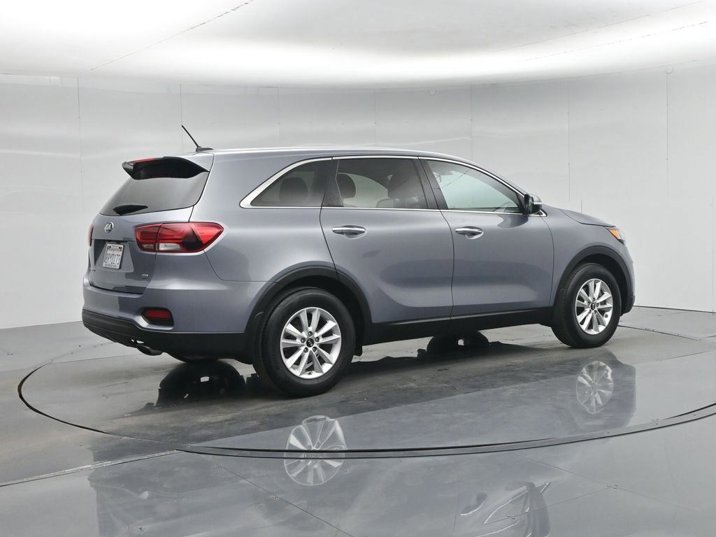 Used 2020 Kia Sorento LX image 15