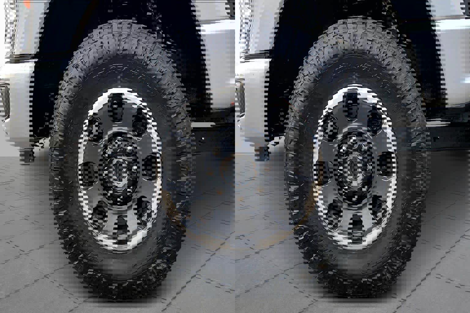 Certified 2023 Ford F250 Lariat w/ Lariat Ultimate Package image 10