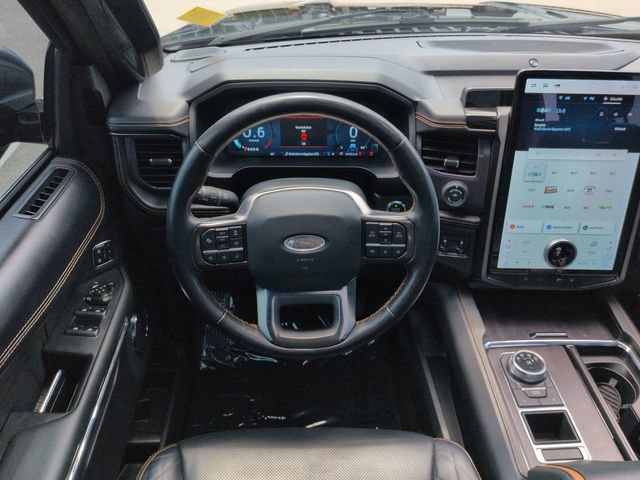 Certified 2022 Ford Expedition Platinum RWD image 16