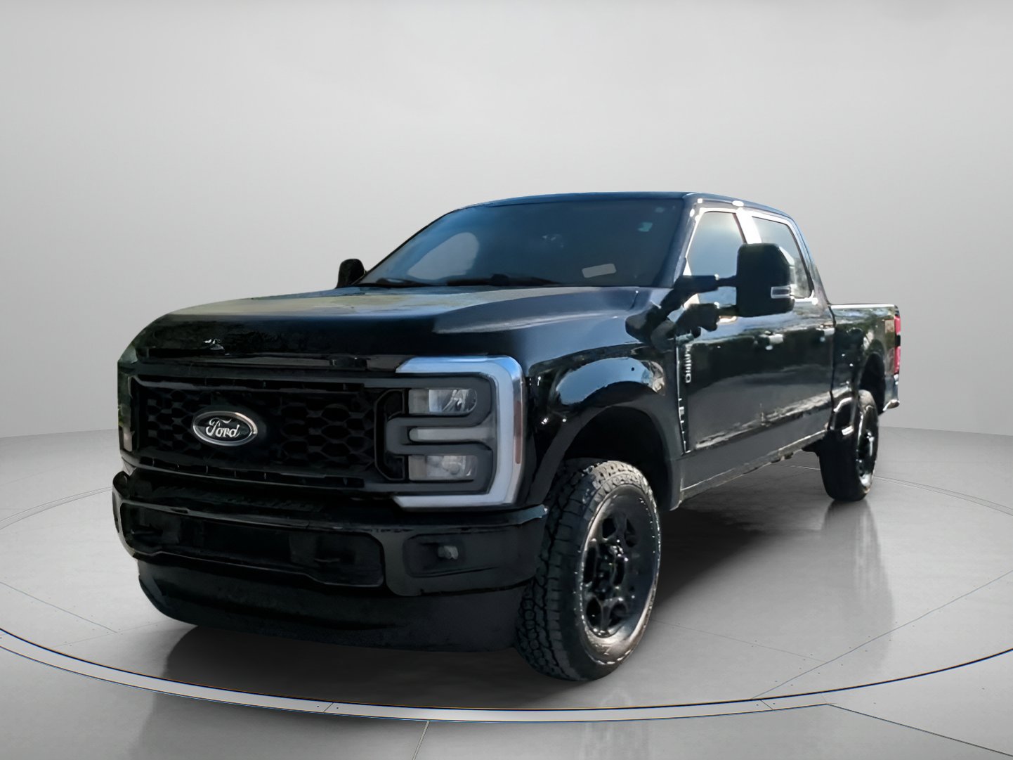 Certified 2024 Ford F250 XL w/ STX Appearance Package AWD/4WD image 8
