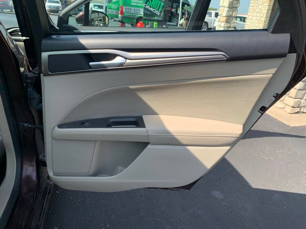 Certified 2019 Ford Fusion SE FWD image 40