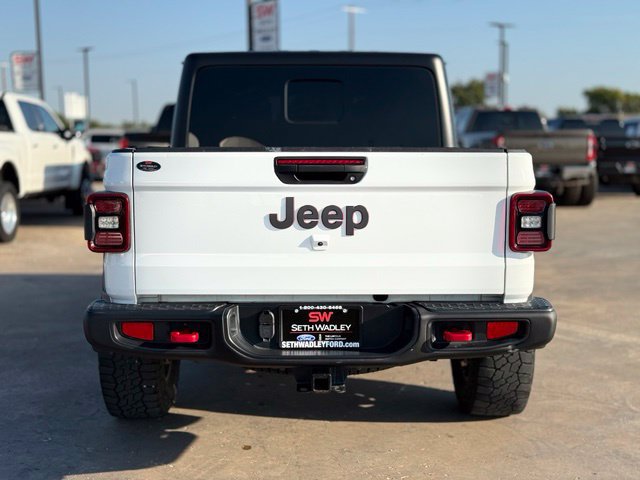 Used 2023 Jeep Gladiator Rubicon AWD/4WD image 7