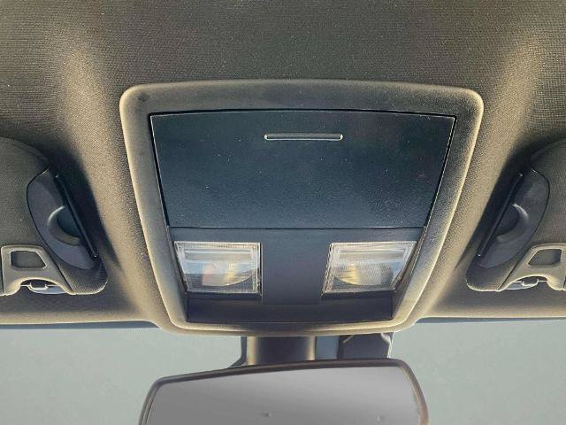 Used 2019 Dodge Challenger SXT RWD image 24