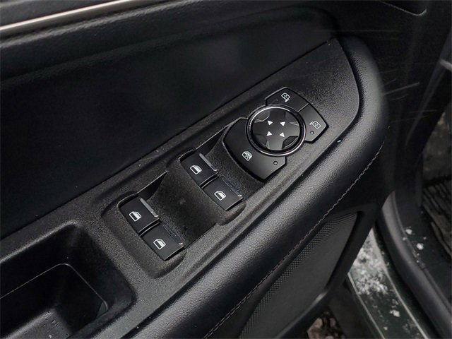 Certified 2022 Ford Edge SEL w/ Convenience Package image 8