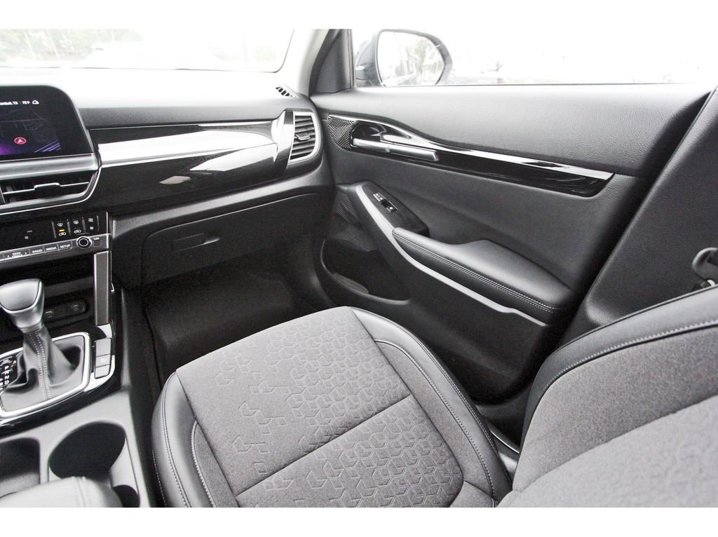 Used 2024 Kia Seltos S FWD image 13