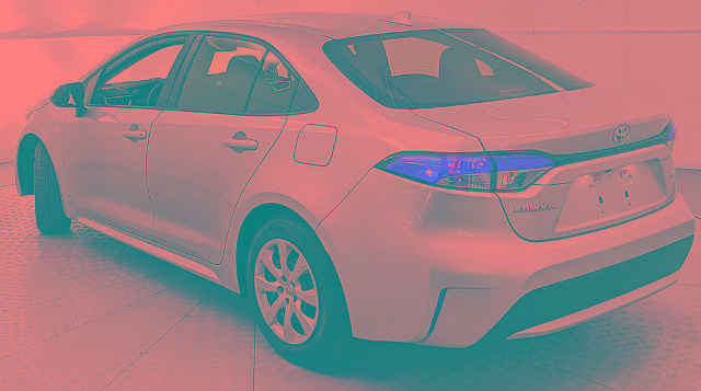 Used 2022 Toyota Corolla LE FWD image 4