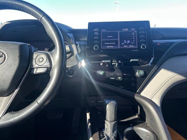 Used 2021 Toyota Camry SE w/ Cold Weather Package image 24