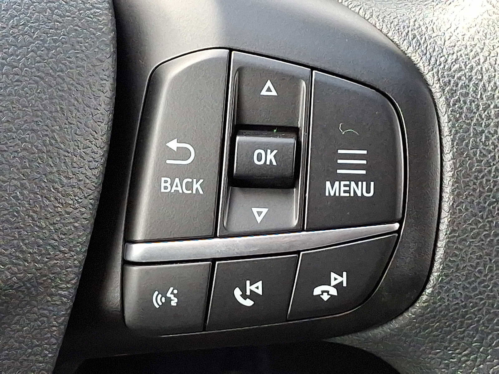 Certified 2022 Ford Escape SE image 21