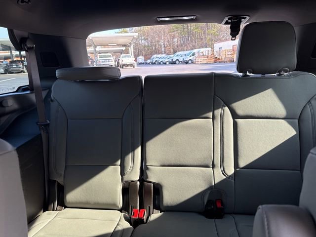 Used 2025 Chevrolet Tahoe Z71 w/ Comfort Package image 23