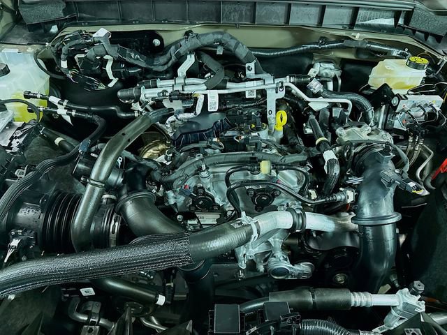 Certified 2025 Ford Bronco Big Bend AWD/4WD image 29