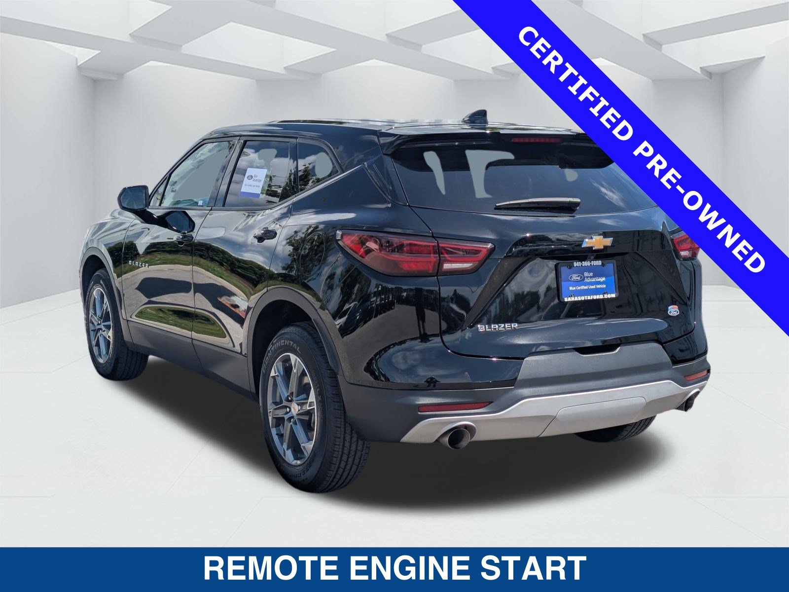 Used 2025 Chevrolet Blazer LT FWD image 7