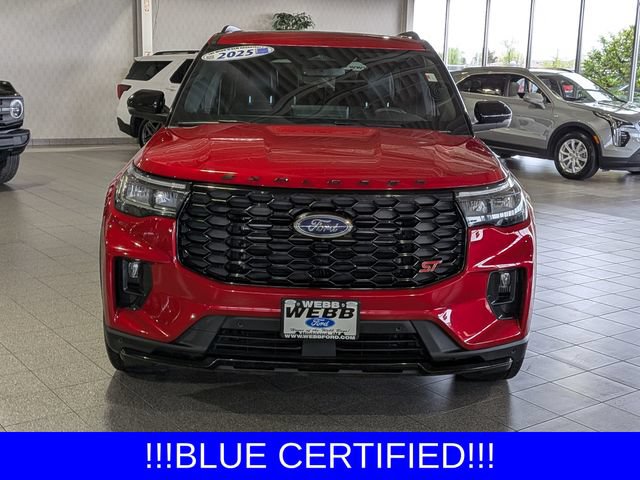 Certified 2025 Ford Explorer ST AWD/4WD image 3