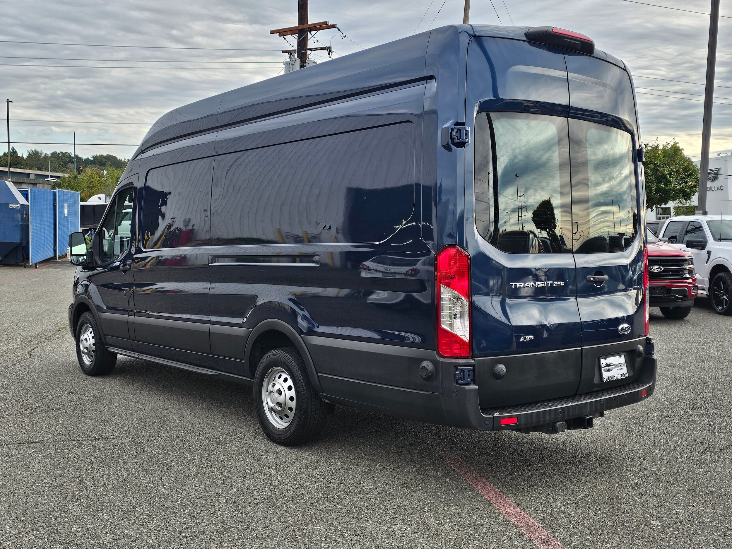 Certified 2022 Ford Transit 250 148 High Roof Extended AWD w/ RV Prep Package image 7