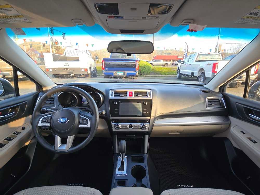 Used 2017 Subaru Outback 2.5i Premium image 15
