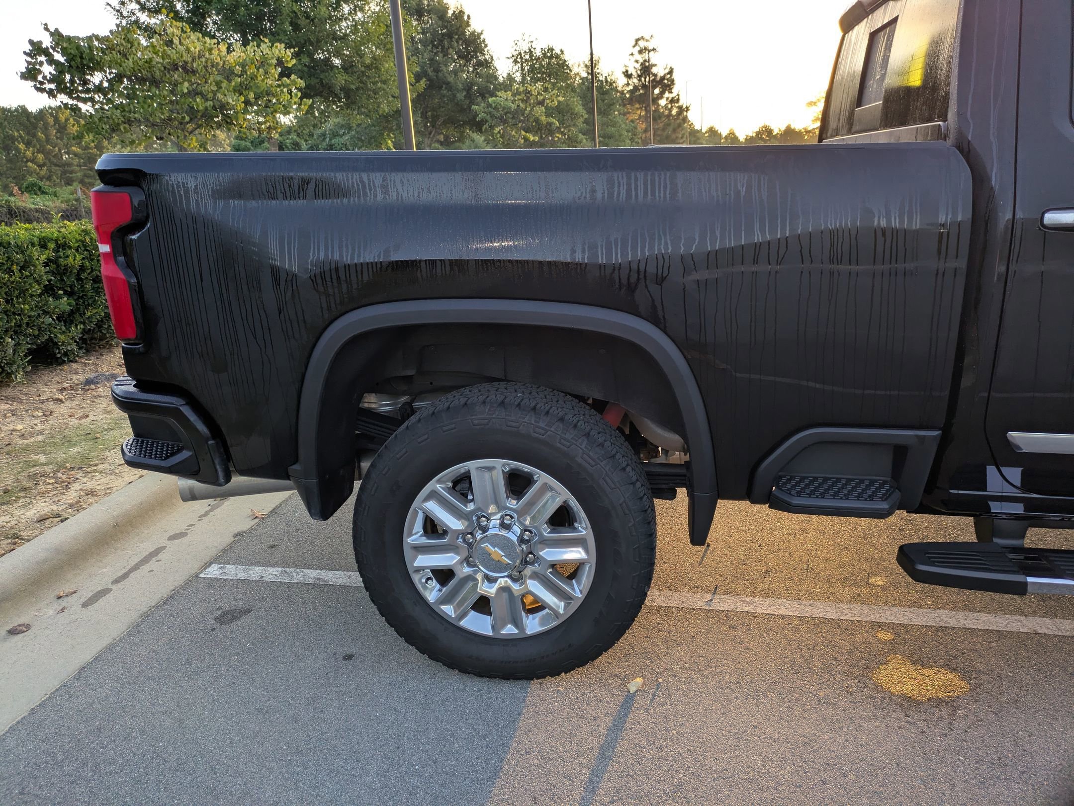 Used 2025 Chevrolet Silverado 2500 High Country w/ Technology Package image 38