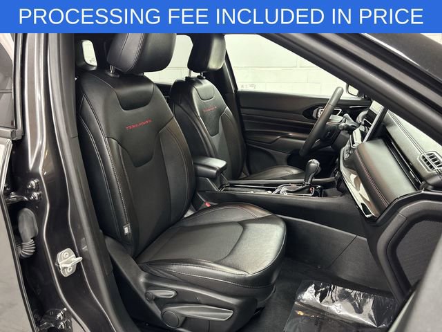 Used 2023 Jeep Compass Trailhawk AWD/4WD image 24