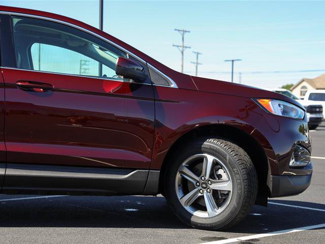 Certified 2023 Ford Edge SEL w/ Convenience Package AWD/4WD image 5