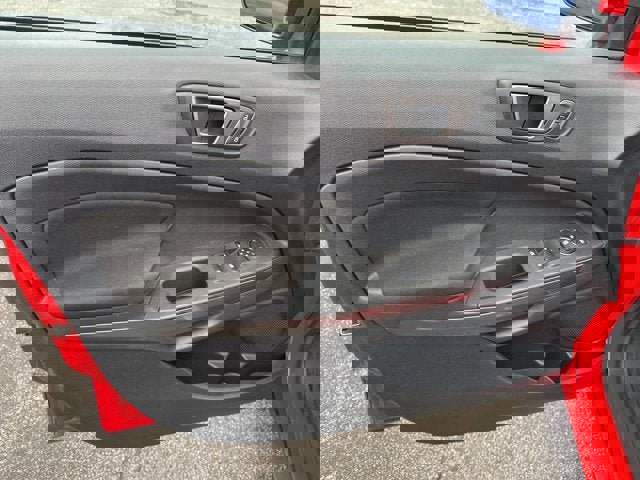 Certified 2020 Ford EcoSport SE w/ SE Convenience Package image 12