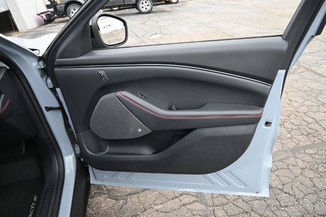 Certified 2025 Ford Mustang Mach-E Premium w/ Sport Appearance Package AWD/4WD image 24
