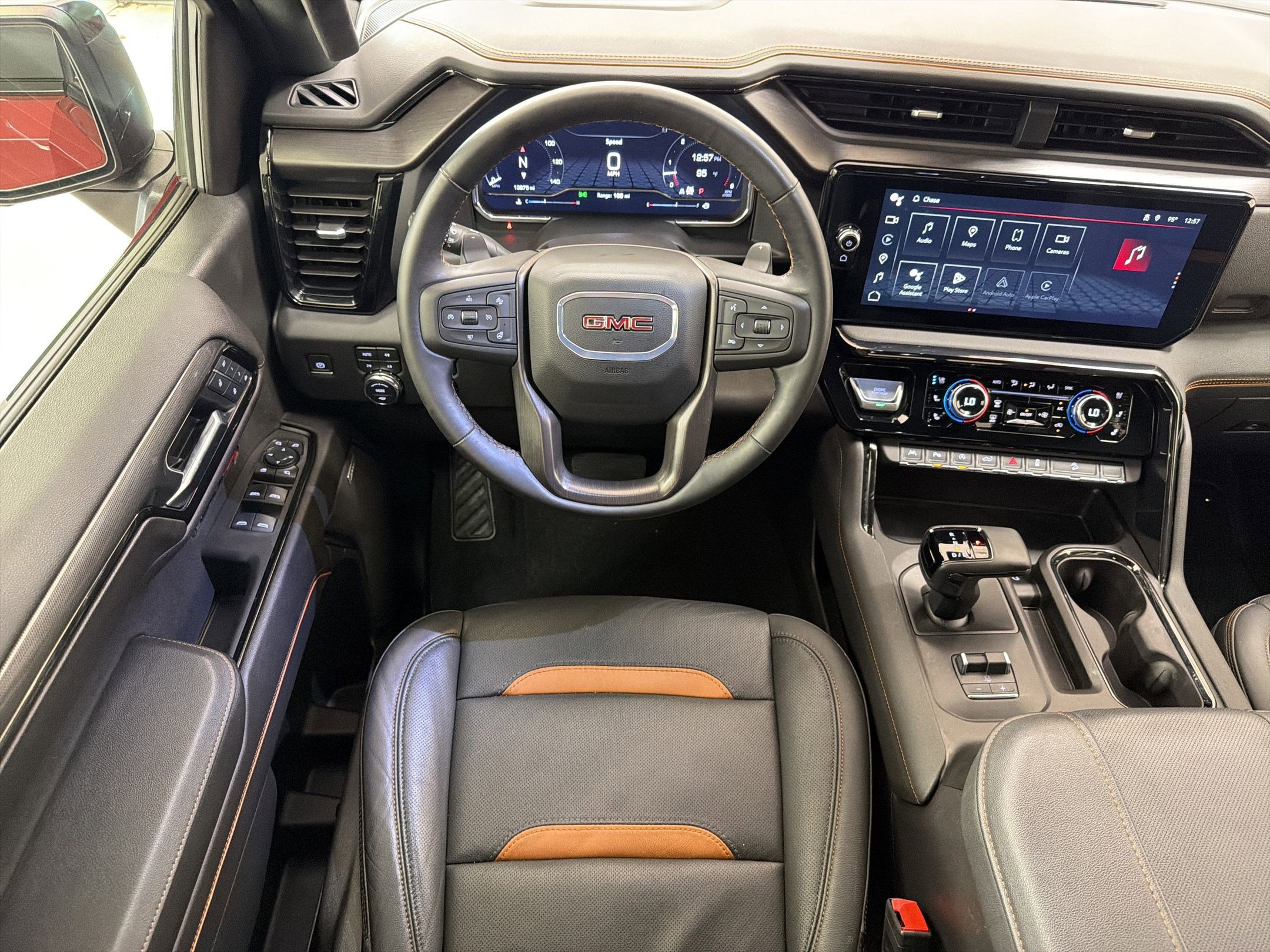 Used 2024 GMC Sierra 1500 AT4 w/ Technology Package AWD/4WD image 26