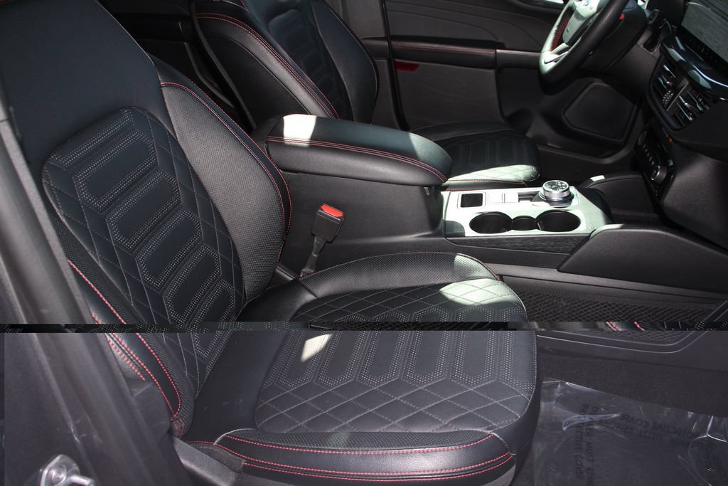 Certified 2023 Ford Escape ST-Line Elite w/ Premium Technology Package AWD/4WD image 28