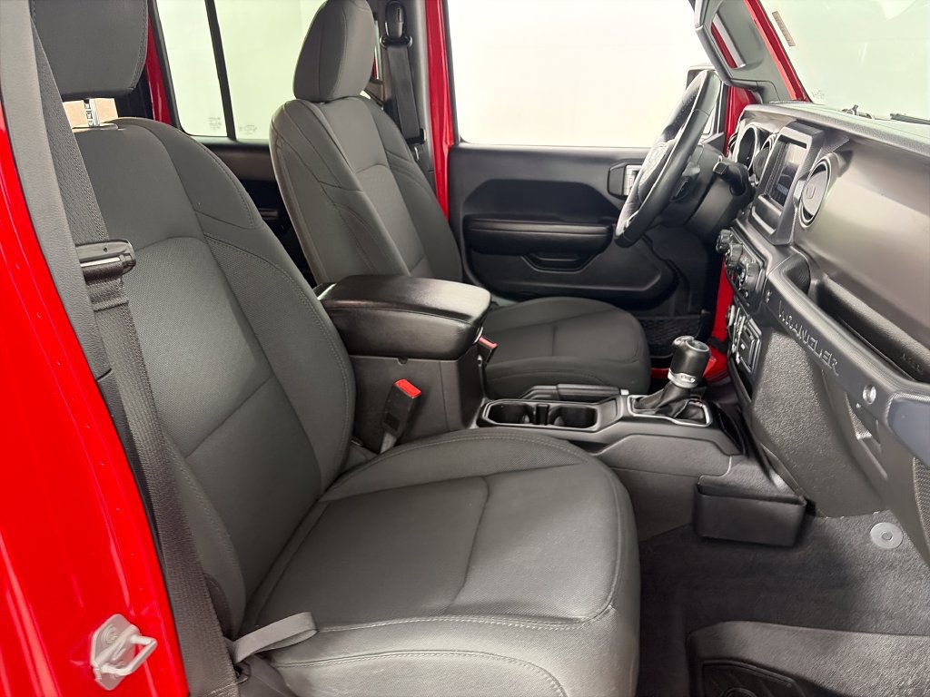 Used 2019 Jeep Wrangler Unlimited Sport AWD/4WD image 32