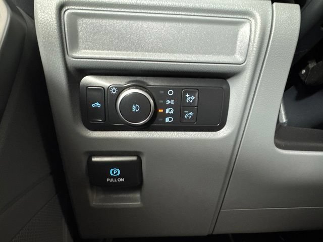 Certified 2022 Ford F150 XLT w/ Bed Utility Package AWD/4WD image 19
