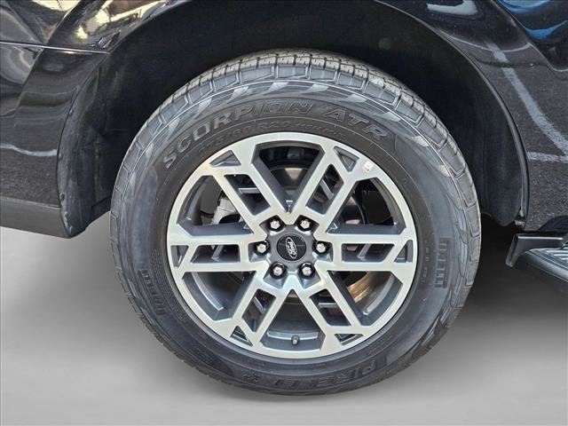 Certified 2025 Ford Expedition Active AWD/4WD image 20
