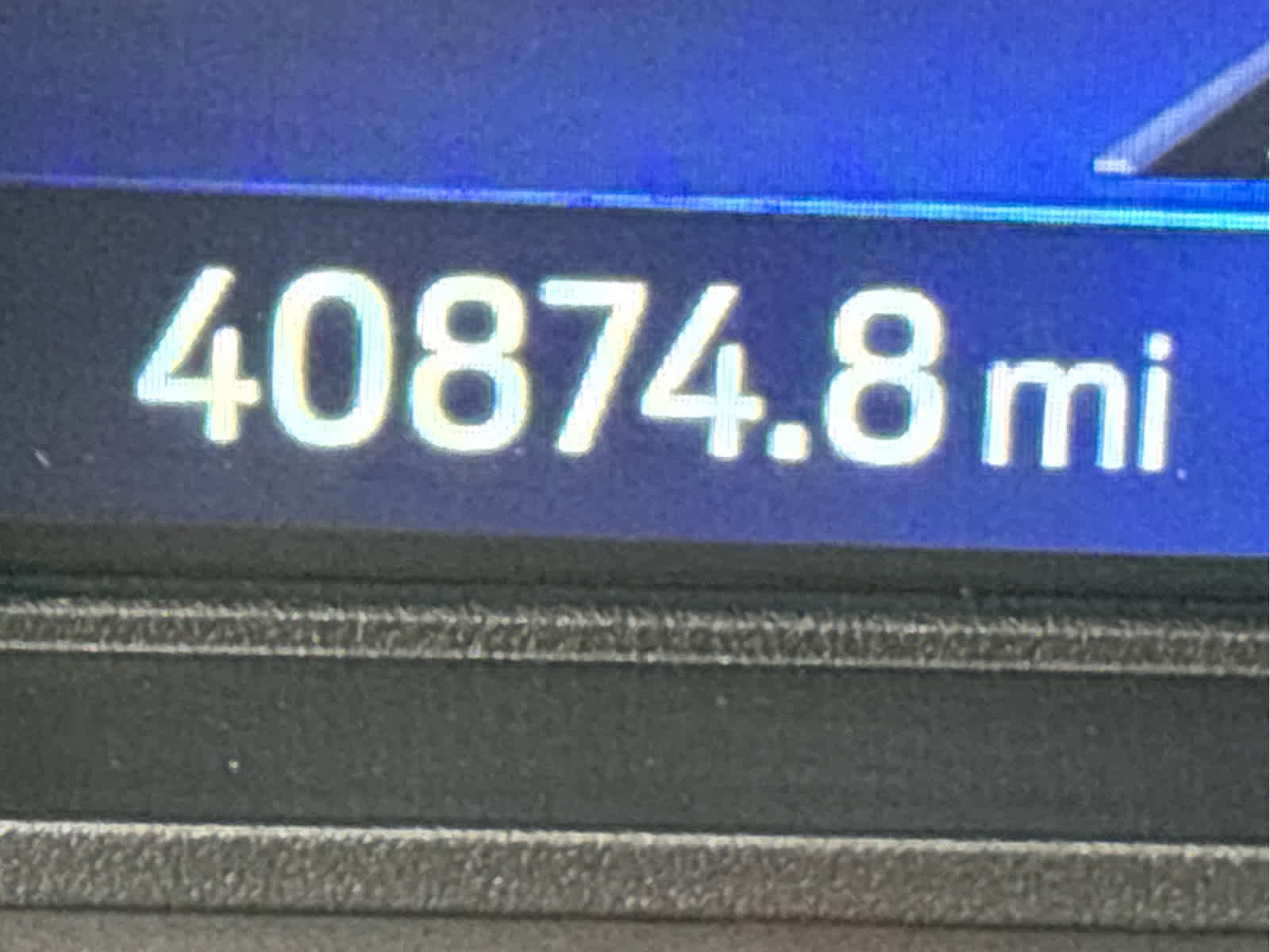 Certified 2022 Ford Explorer XLT w/ Equipment Group 202A image 21