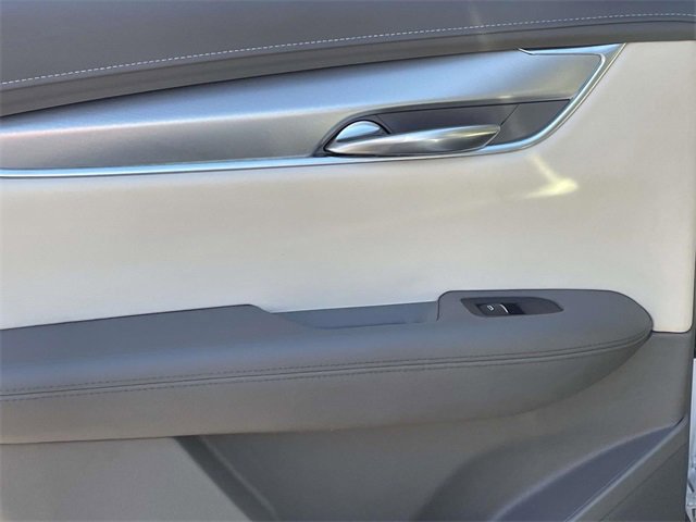 Used 2021 Cadillac XT5 Premium Luxury image 10